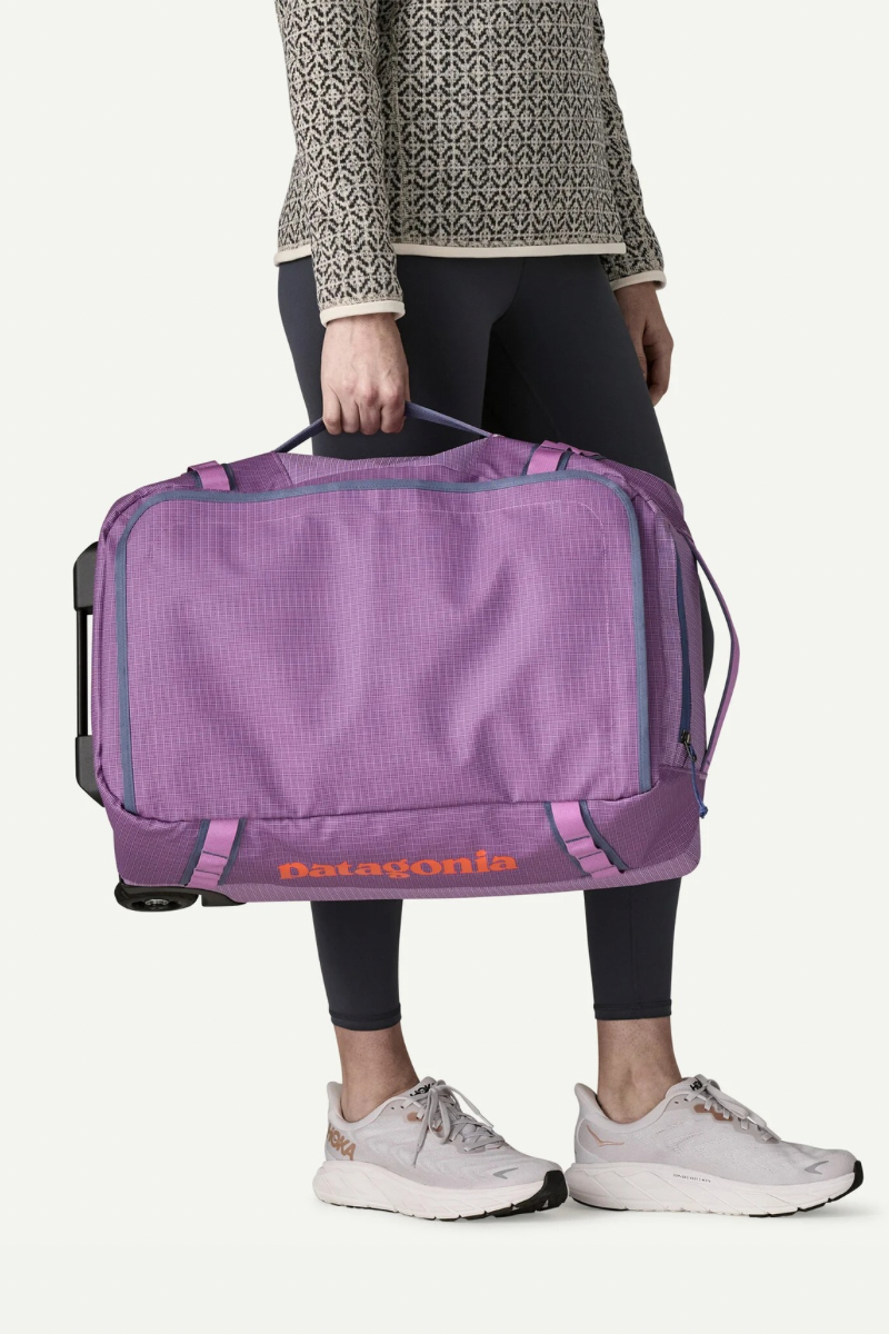 patagonia black hole wheeled 40l Patagonia Black Hole Wheeled Duffel Bag 40L – Studio Opal Boutique