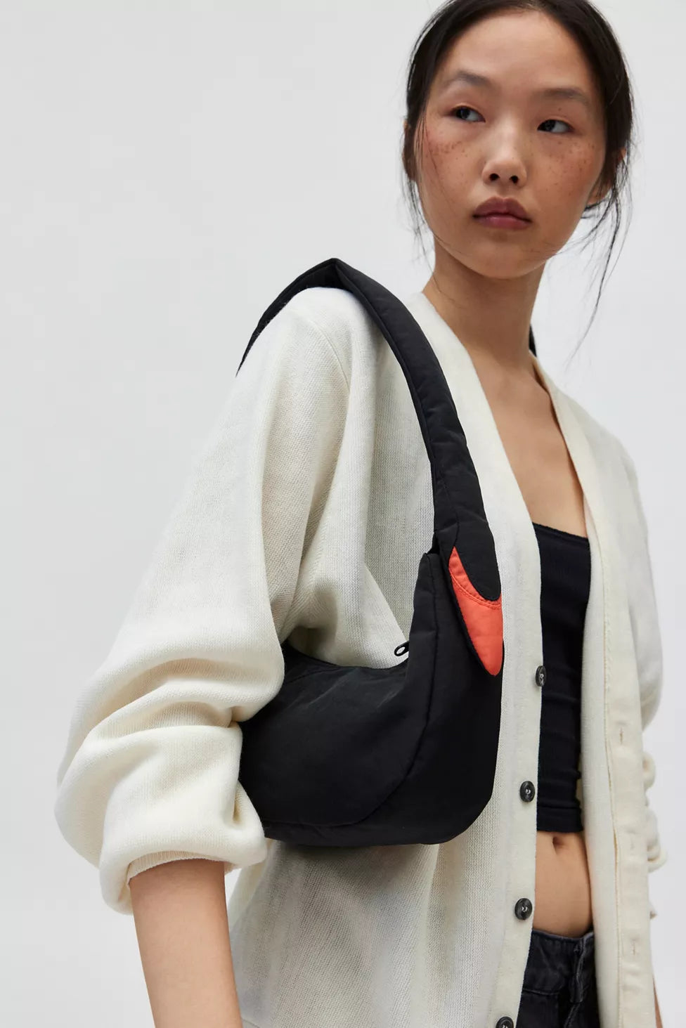 ★ Baggu ★ Swan Bag スワン ショルダーバッグ ブラック Baggu Swan Bag – MCA Chicago Store