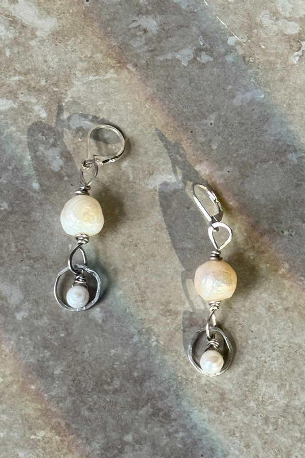 Pearl Earrings Dangles