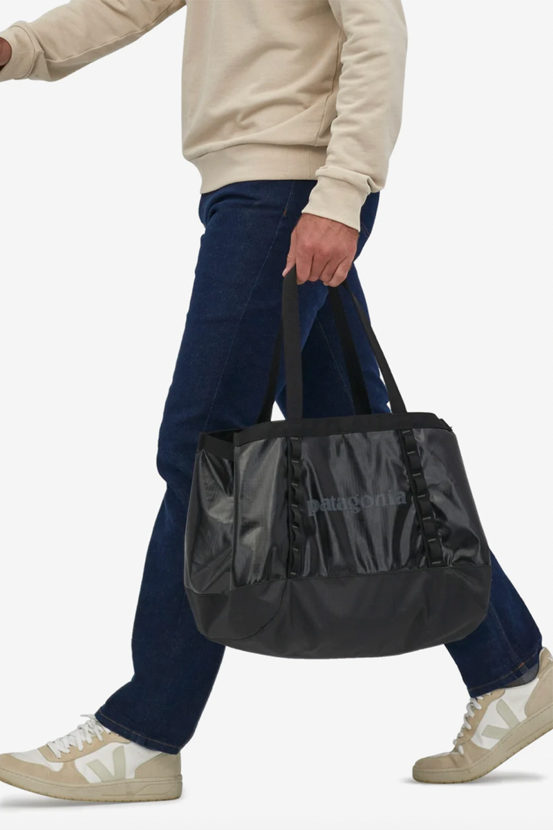 Patagonia Black Hole Tote 25L Studio Opal Boutique