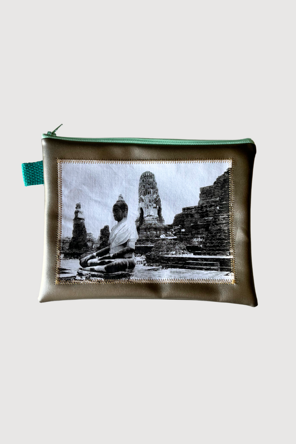 Buddha Scenic Silver Pouch