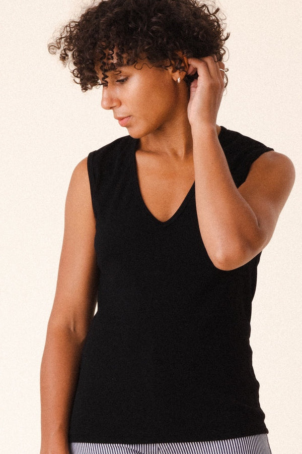 Sleeveless Soft V