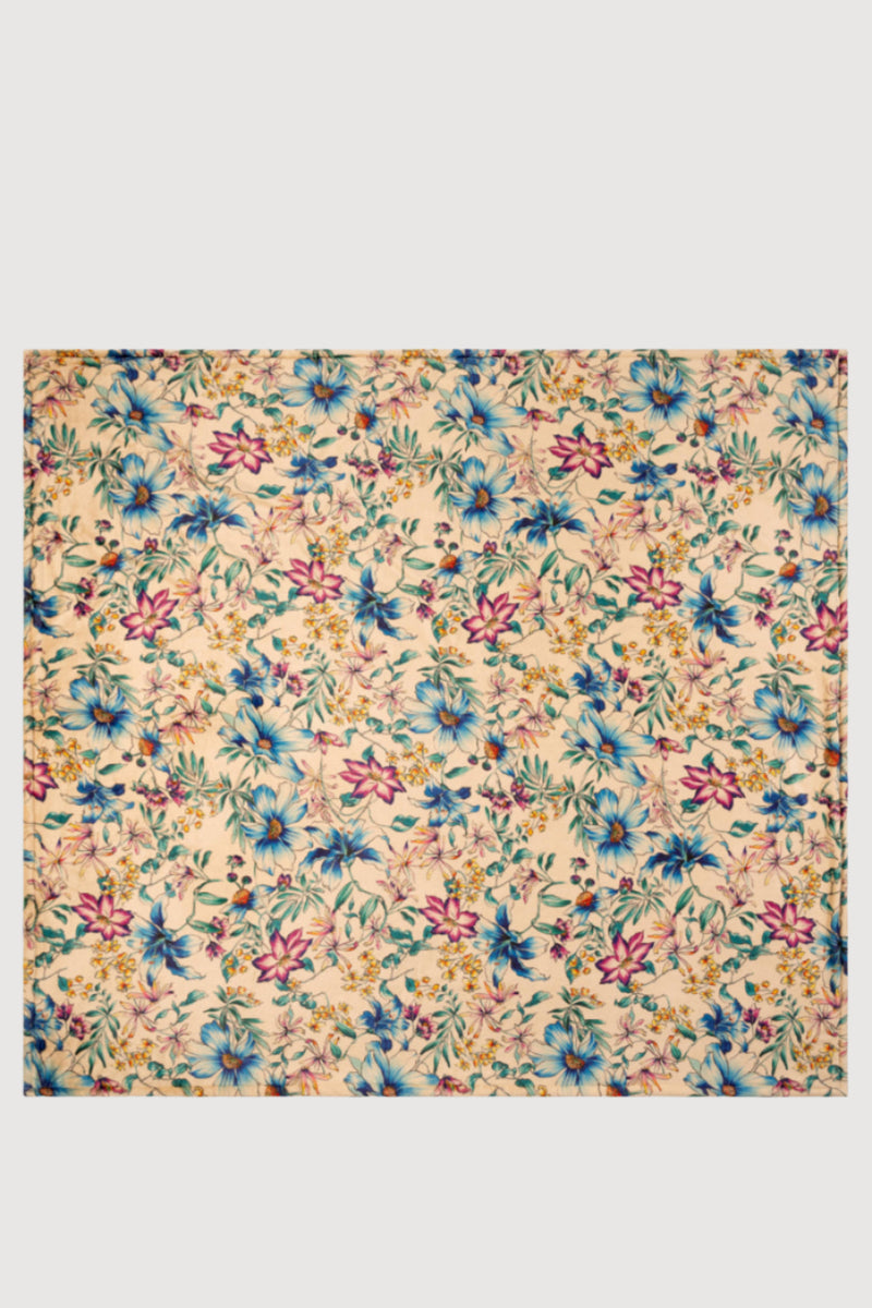 Laurel Canyon Cozy Blanket