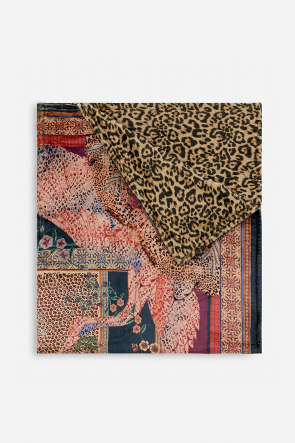 Laurel Canyon Cozy Blanket