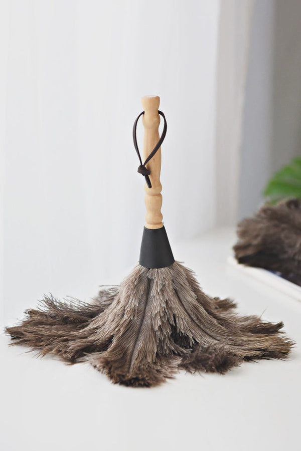 Natural Ostrich Feather Duster
