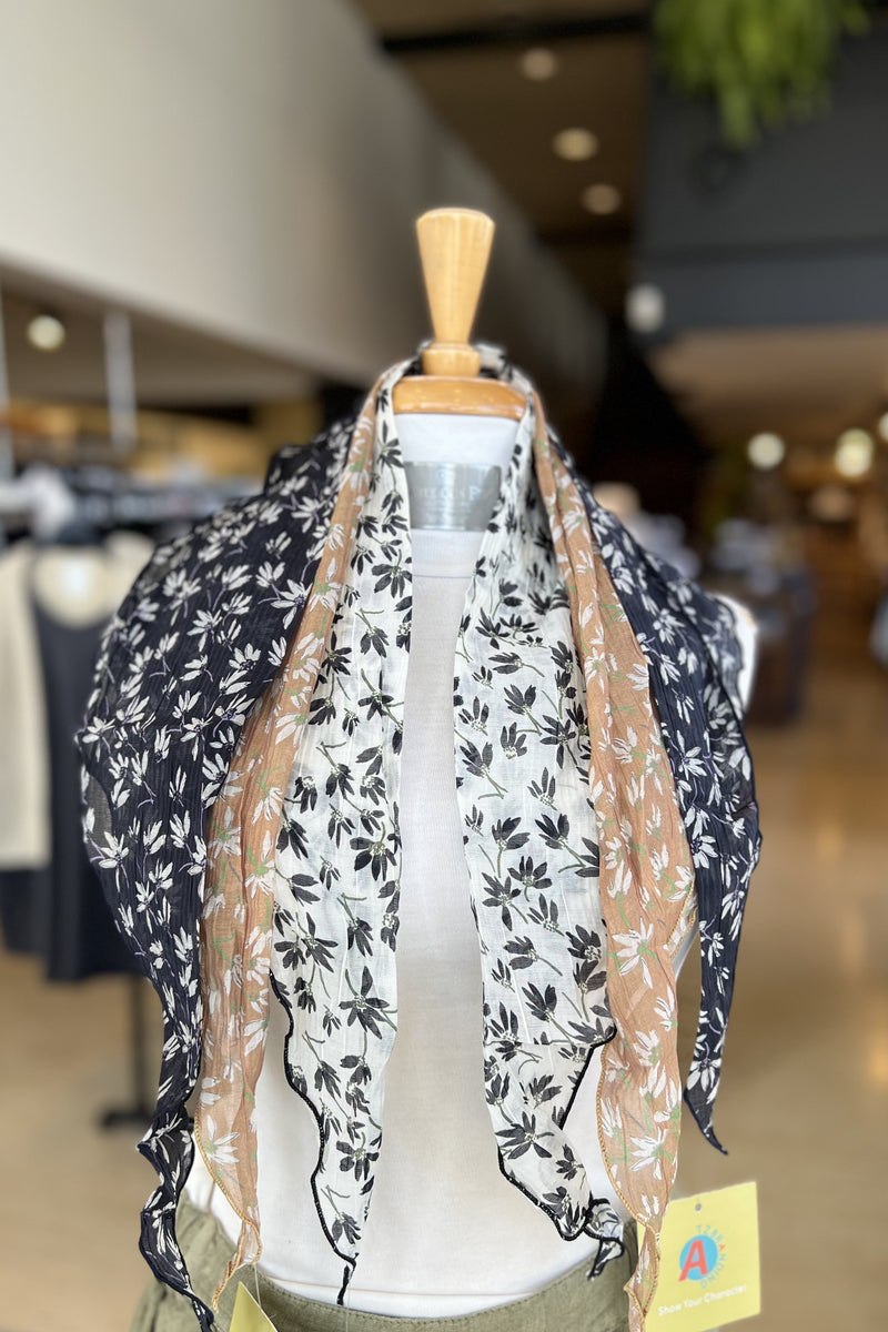 Scarvii Ruffled Floral Scarf