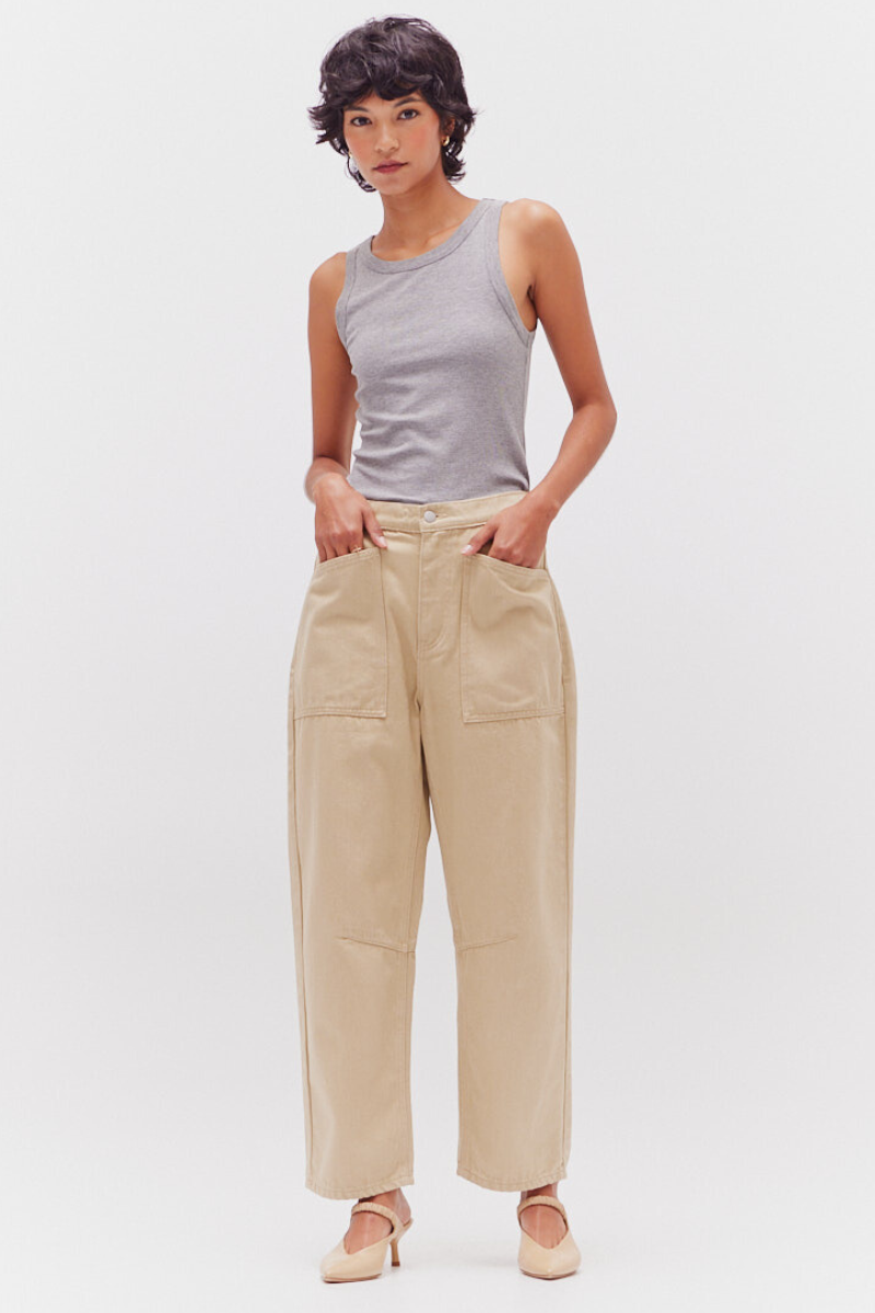 Curved Denim Pant