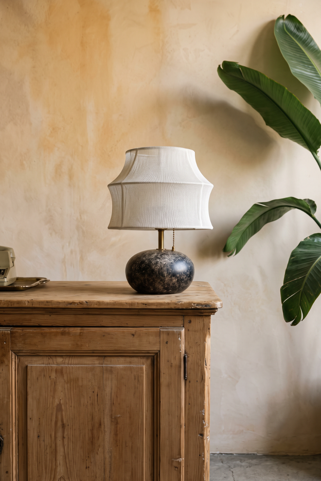 Esquisse Table Lamp