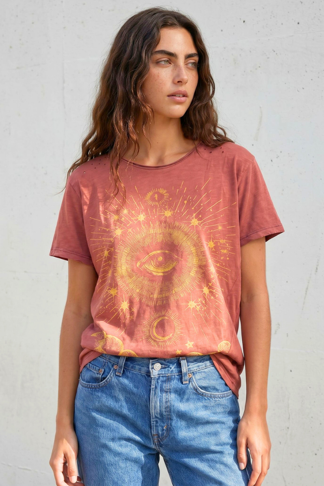 Moon Dance Tee - Evil Eye Wine