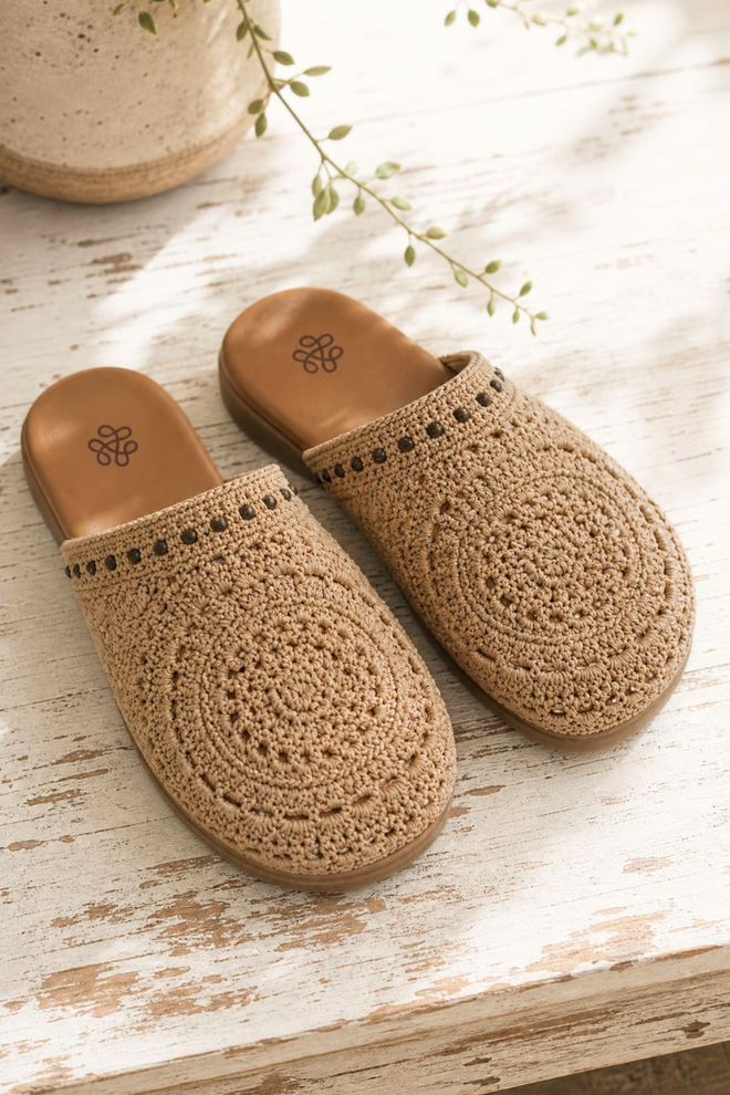 Bolinas Natural Clog