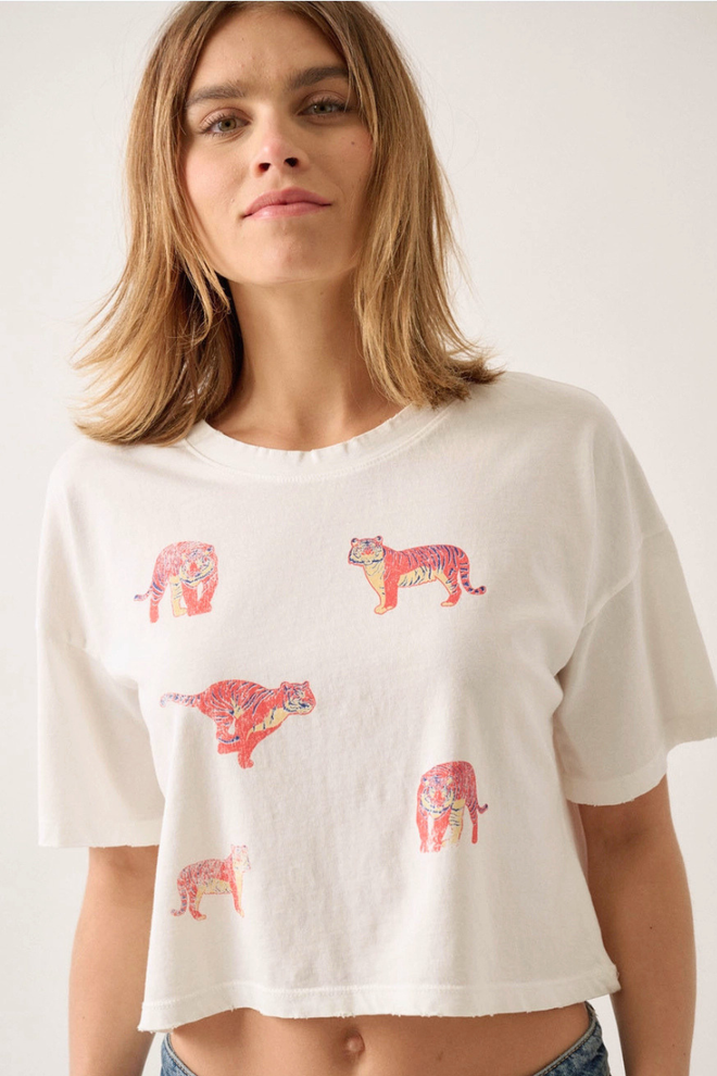 Tiger Distressed  Tee