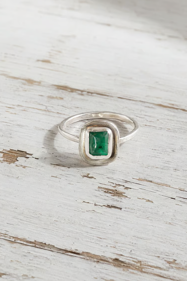 Emerald Magic Ring