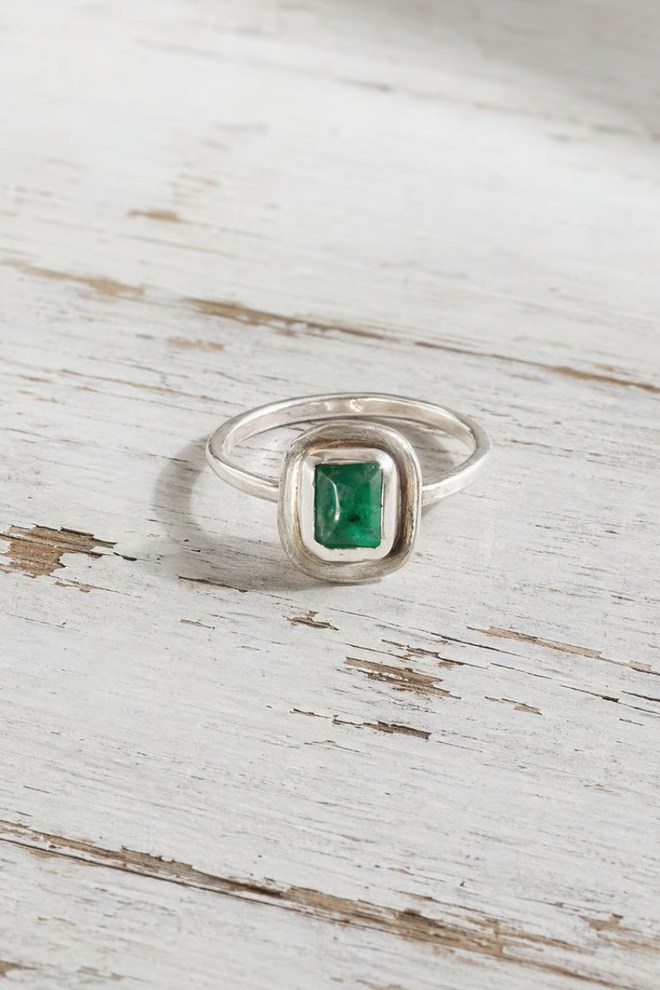 Emerald Magic Ring