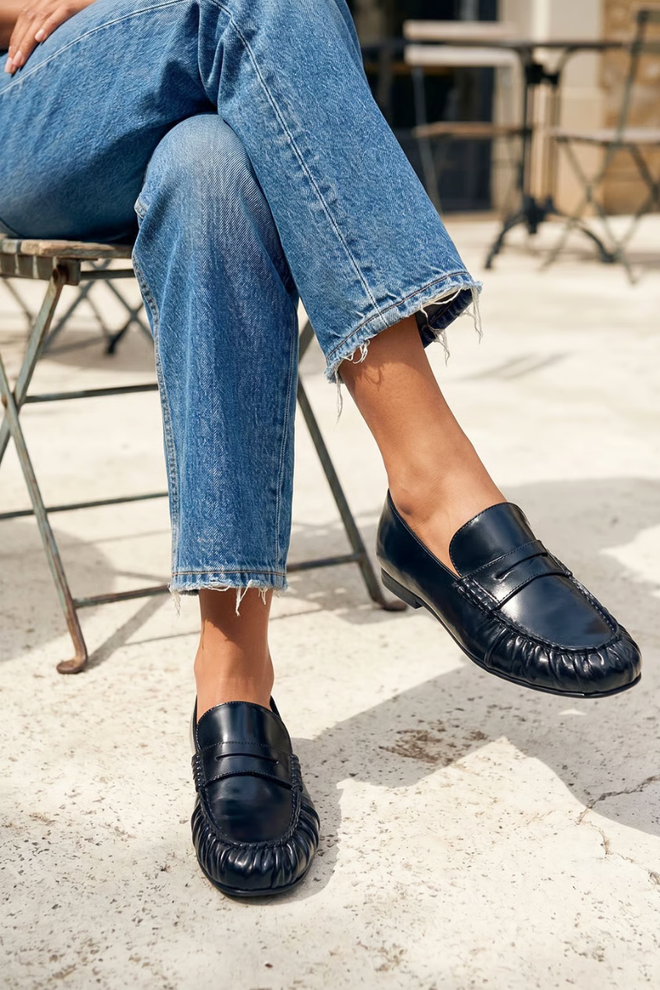 Aven Black Leather  Loafers