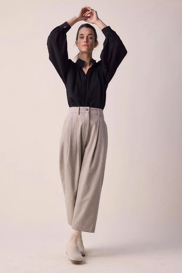 Tapered Ankle Wool Pants
