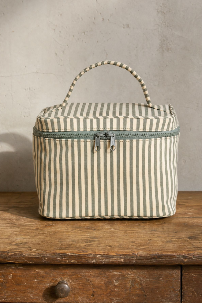 Large Cosmetic Case