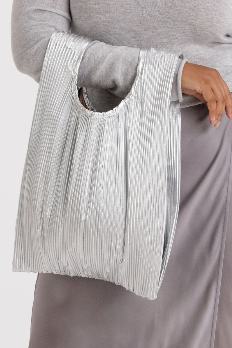 Pleated Baggu Maroon Poppy