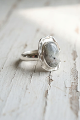 Dreamy Agate Ring