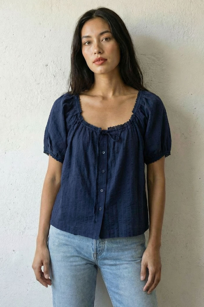 The Amaya Top