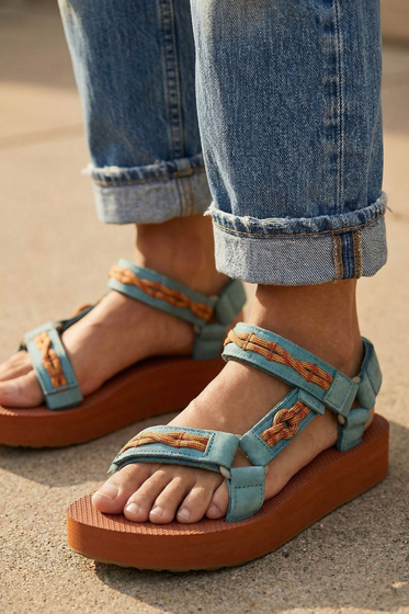Women's Midform Universal Knotted