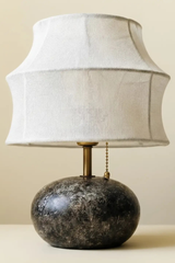 Esquisse Table Lamp