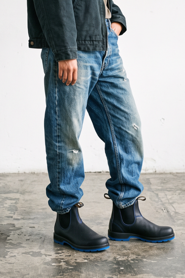 #2343 Elastic Sided Boot Lined