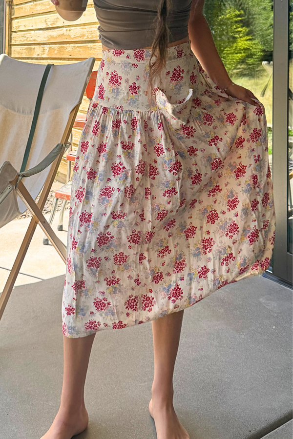 The Dancing Skirt