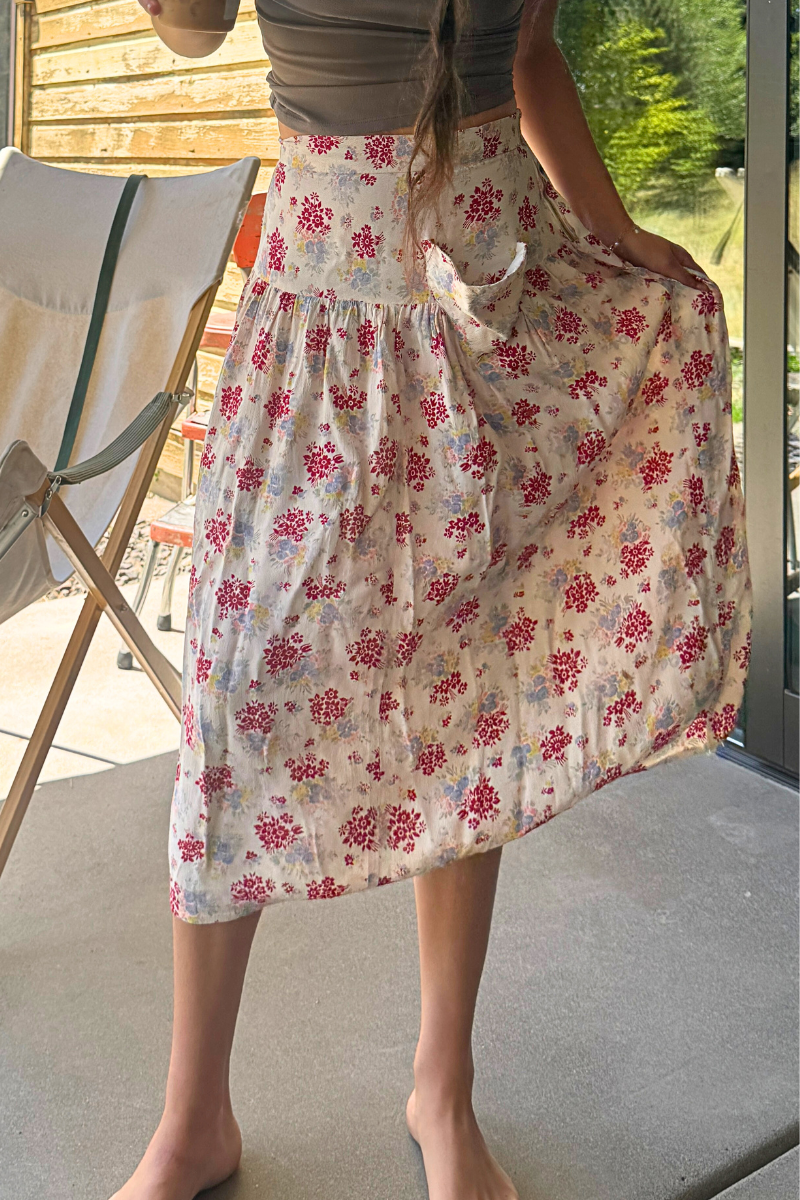 The Dancing Skirt