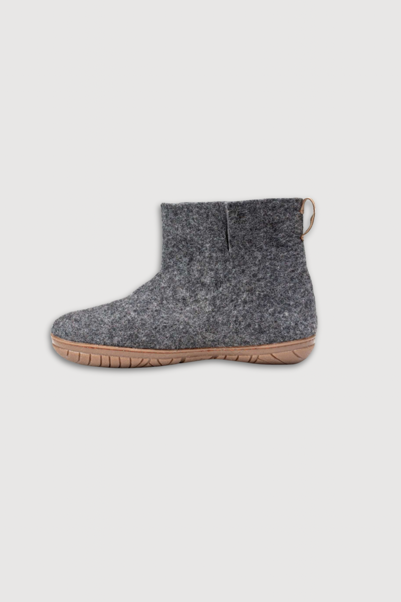 Women's Outdoor Low Boots with Rubber Sole