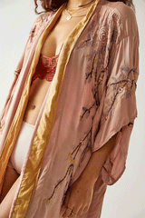 Embroidered Sinchu Kimono