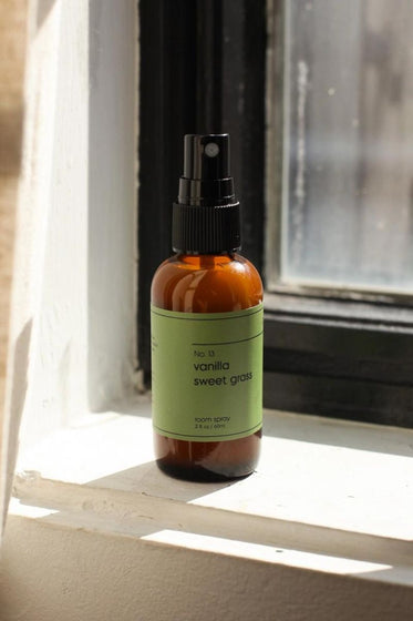 No. 13 - Vanilla Sweet Grass Room Spray No. 10