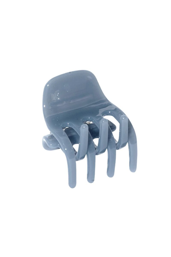 The Small Hair Claw Clip in Pacific