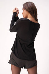 Mae Textured V-Neck Longsleeve