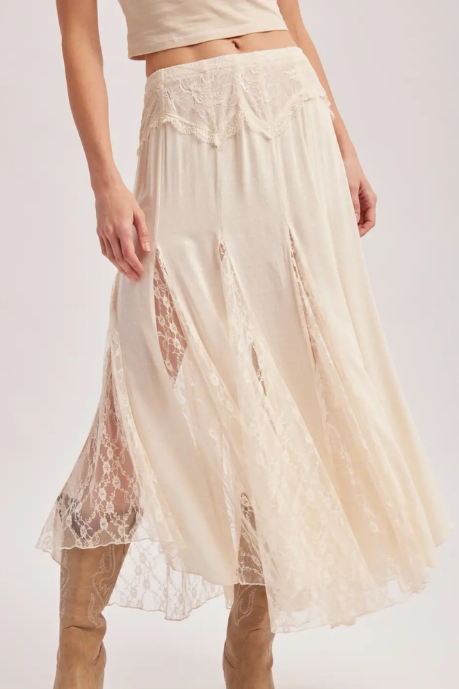 Flowy Lace Maxi