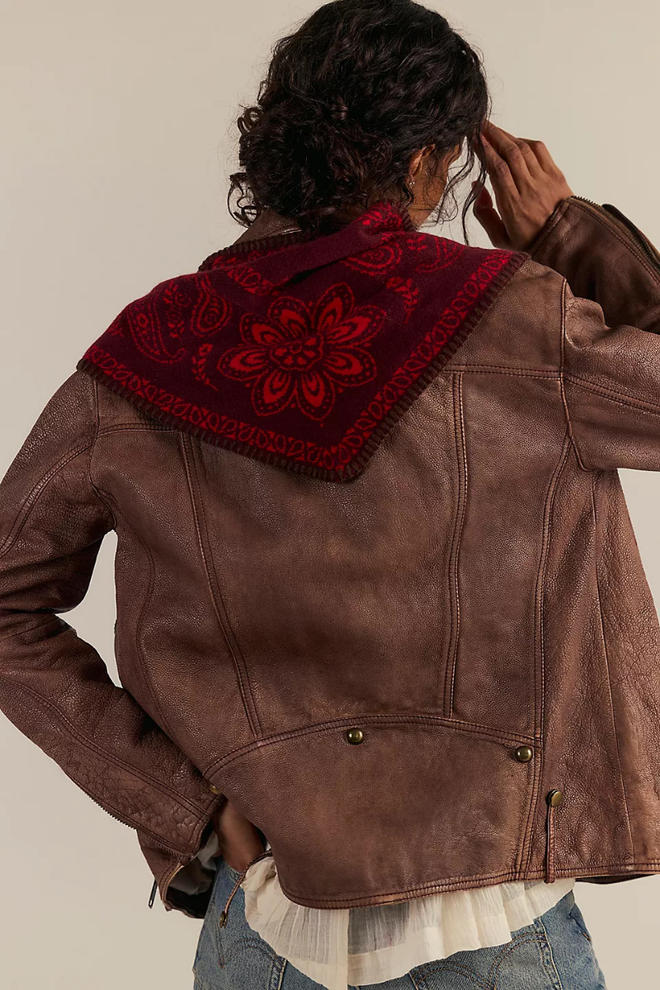 Carmen Knitted Triangle