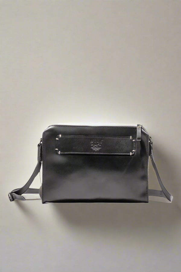 Simple Crossbody