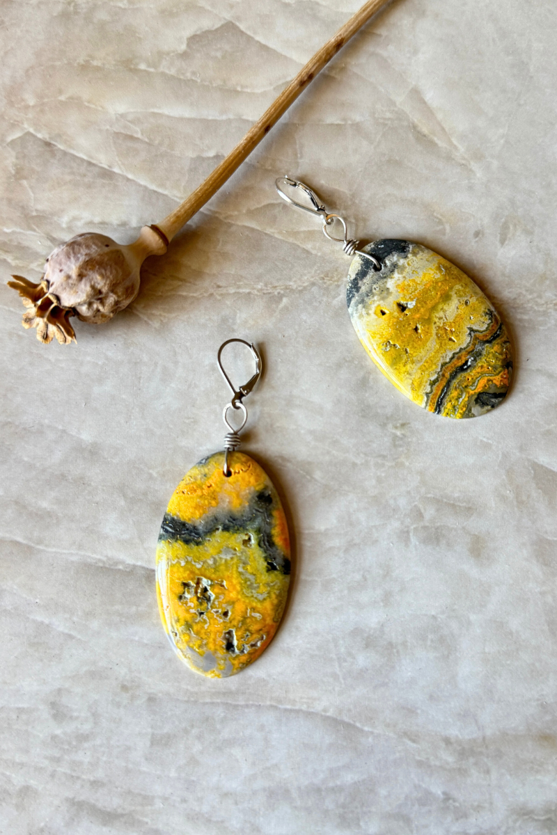 Happy Honey Earring