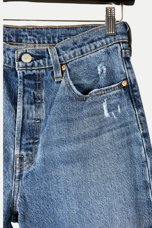 Consign ER Levi's 501