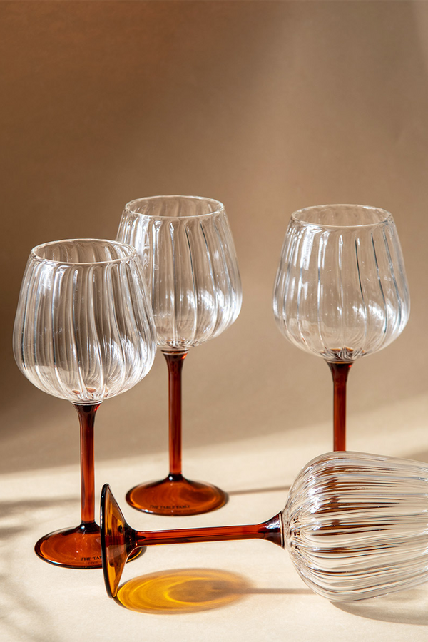 Ribbed Goblet Wine Glass