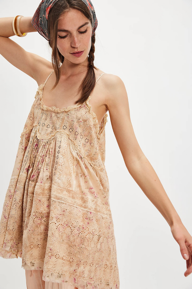 Eyelet Esti Tank
