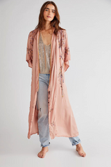 Embroidered Sinchu Kimono