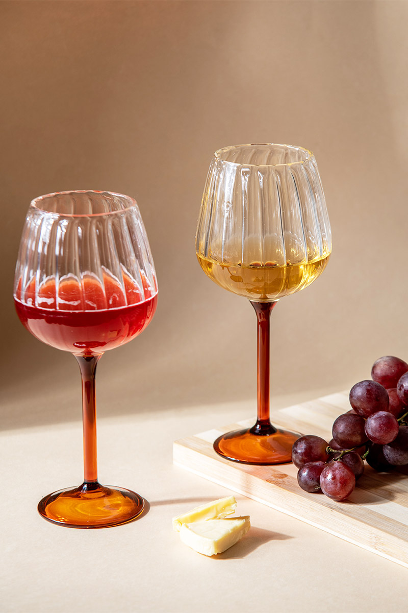 Ribbed Goblet Wine Glass
