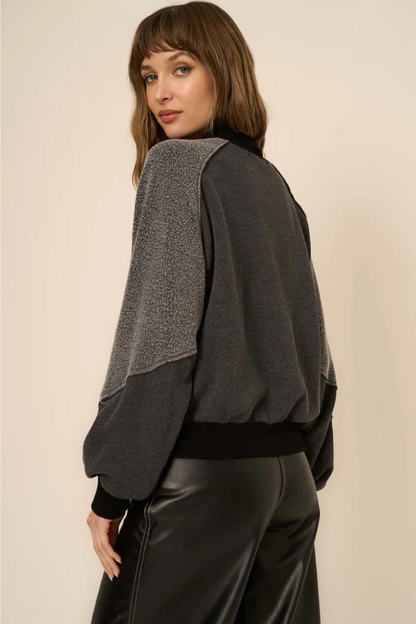 Bette Seamed Mockneck
