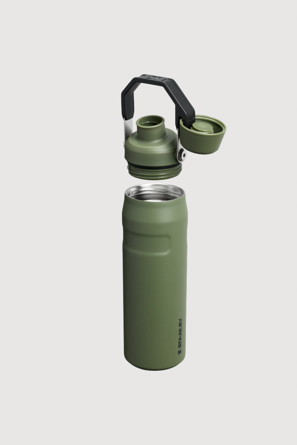 The IceFlow™ AeroLight™ Bottle Fast Flow 24 oz.