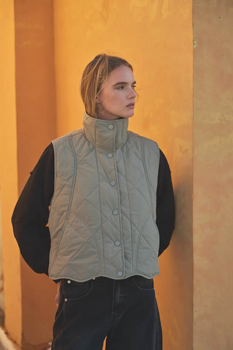Wave Hem Quilted Vest