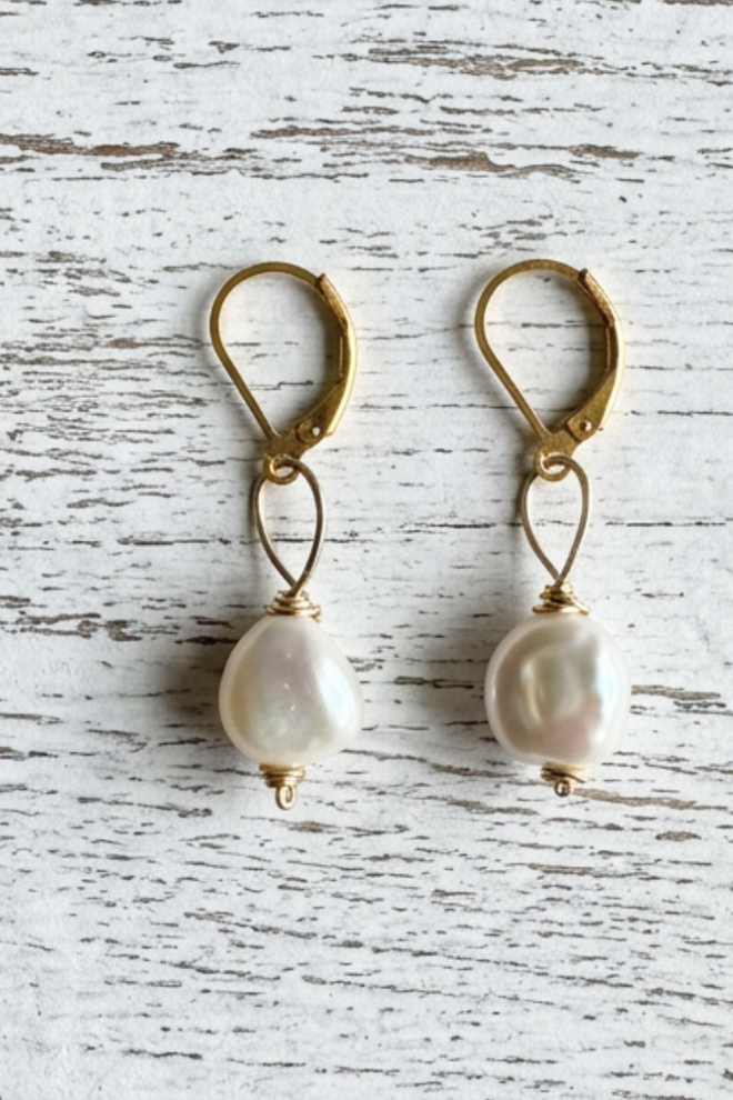 Gold Pearl Earrings