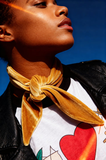 Velvet Scarf Tie