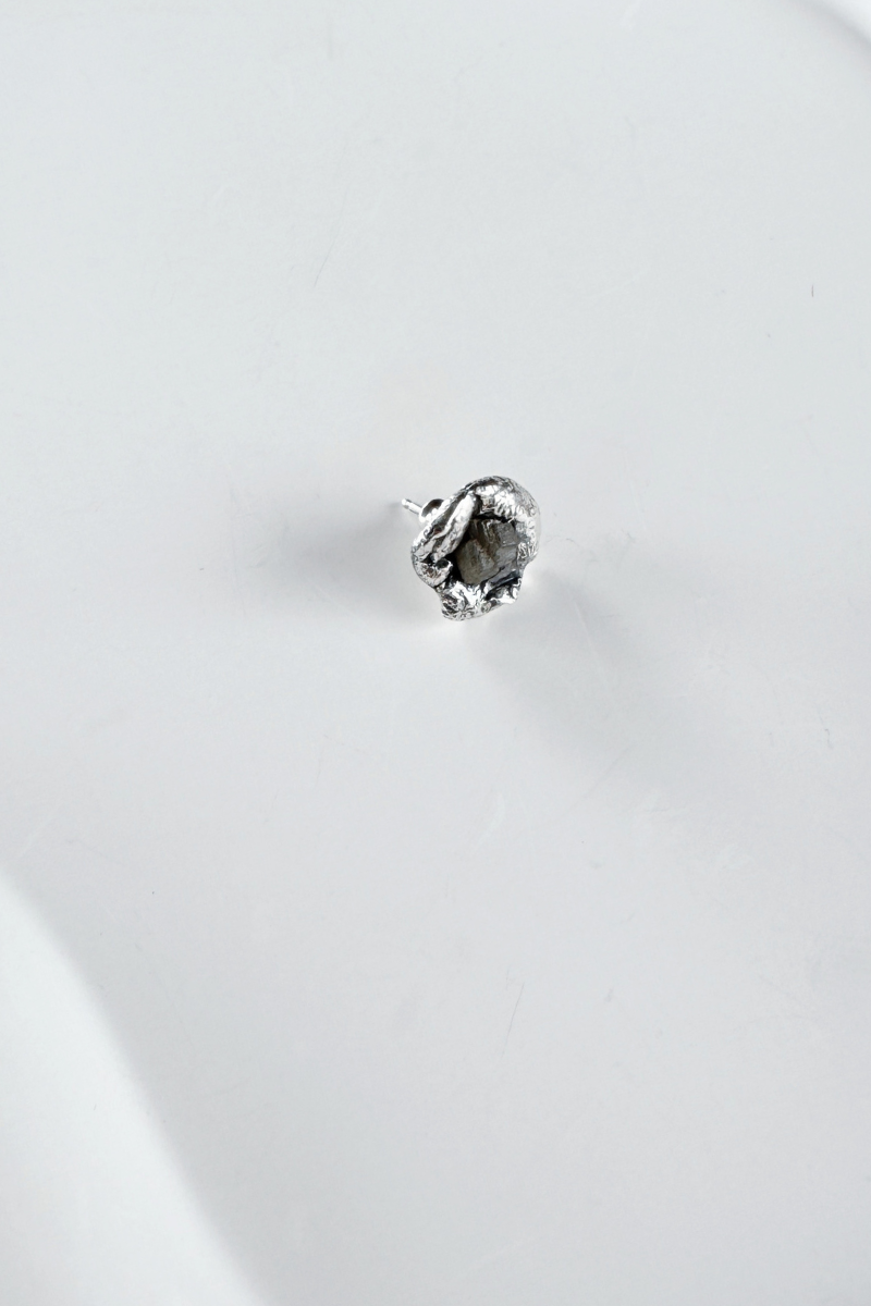 Raw Diamond Single Stud