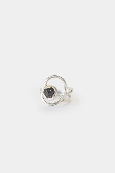 Black Raw Diamond Ring