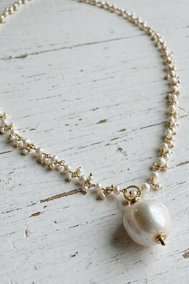 Dancing Pearl Necklace